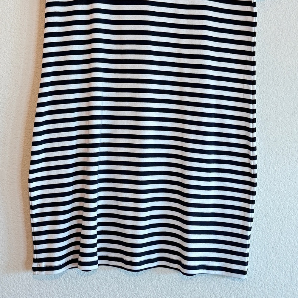 🌟 Tommy Hilfiger Striped Polo Dress – Preppy Heart Charm Vibes! 🌟 - Picture 7 of 16